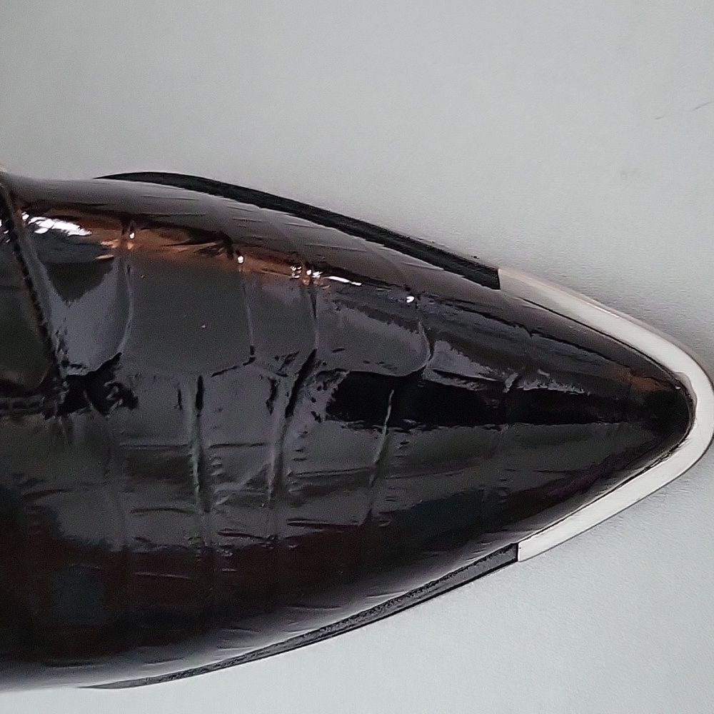 New patent leather Vince Camuto ankle boots, gorgeous! - Picture 6 of 7